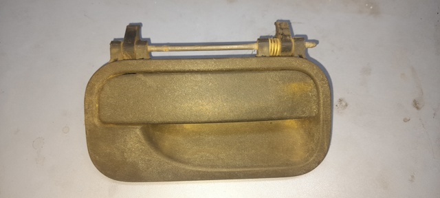 Ручка задней двери наружная 90546390 GM