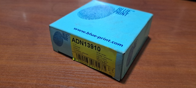 ADN13910 BLUE PRINT Крестовина карданного вала переднего купить в Винница