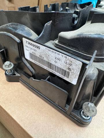 11128589942 BMW Клапанная крышка купить в Житомир