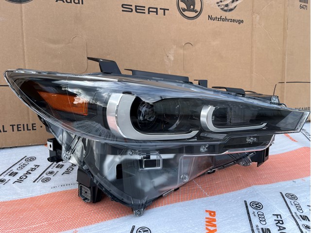 MAZDA KPF351031C Фара правая в наличии Хмельницкий