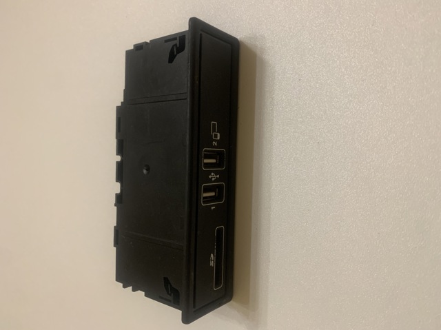 MERCEDES A2138200400 в наличии Николаев
