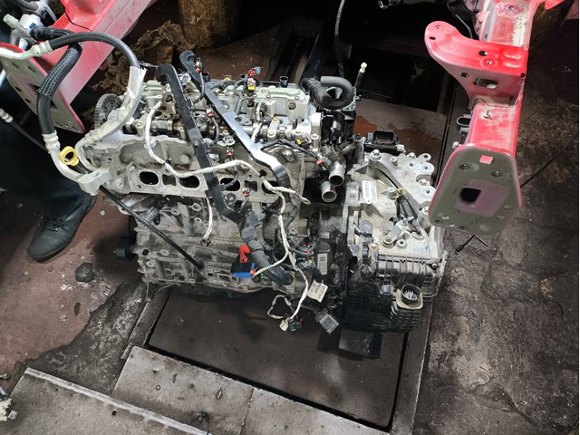 ГБЦ  двигателя 5048506AA CHRYSLER