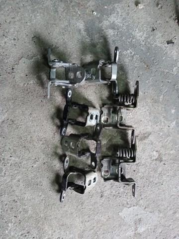 Петля задней правой двери 5067940AC CHRYSLER