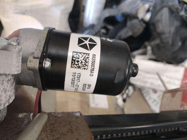 68250076AD CHRYSLER купить в Черновцы