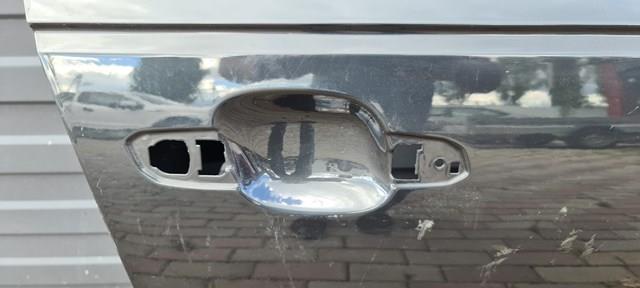 VAG 8W0831052D Дверь передняя правая в наличии Николаев