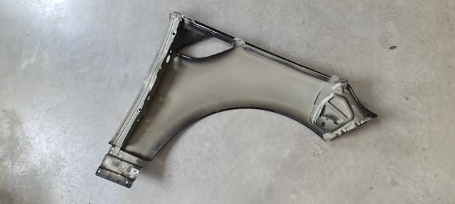 LR044232 LAND ROVER Крыло переднее левое купить в Винница