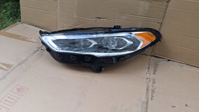FORD HS7Z13008AA Фара левая в наличии Николаев