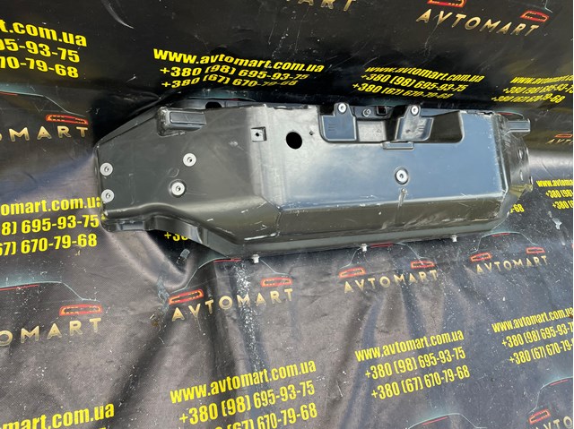 TESLA 103517600G Рамка радиатора в наличии Полтава