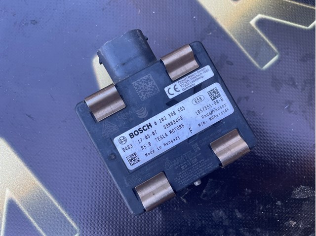 105755100B TESLA Радарный датчик дистанции купить в Черновцы