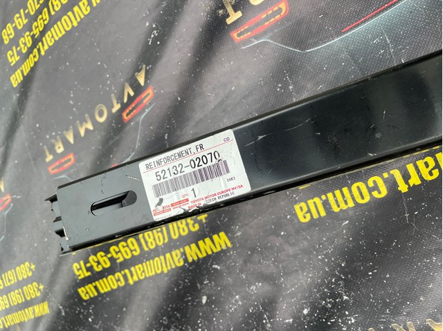 5213202070 TOYOTA Усилитель переднего бампера купить в Черновцы