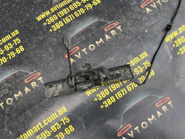 HYUNDAI 81130N9000 Замок капота в наличии Житомир