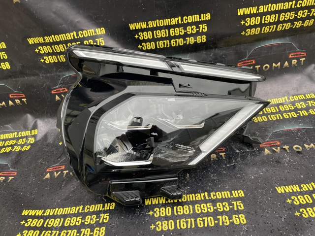 Фара передняя правая 9830649280 PEUGEOT