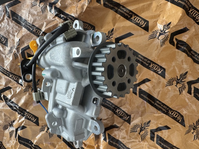 2290087 FORD Насос масляный купить в Кривой Рог
