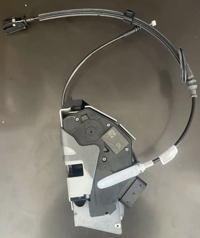 Запор кабины 2381786 FORD