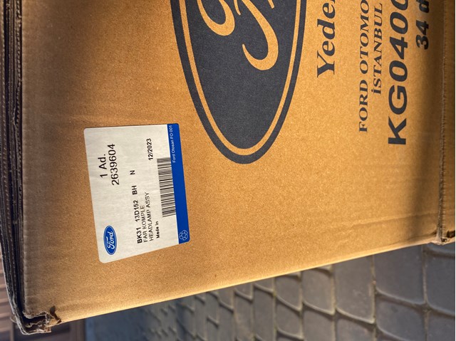Фара правая 2639604 FORD