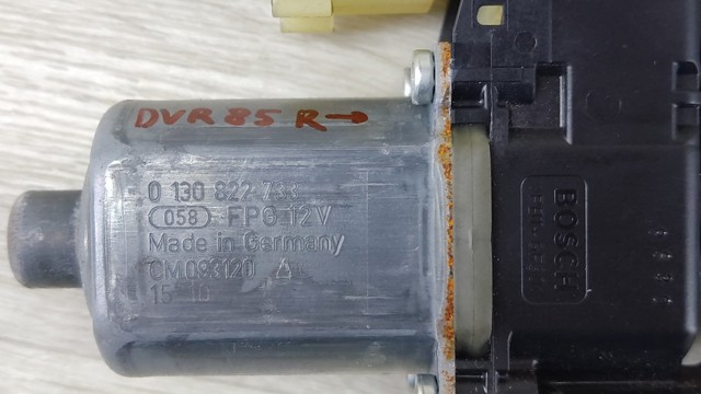 FORD 0130822733 Мотор стеклоподъемника двери передней правой в наличии Сумы