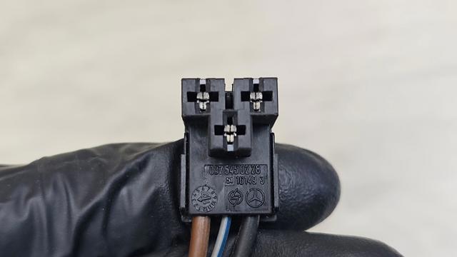 MERCEDES 0375450228 в наличии Львов