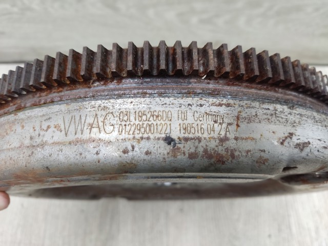 VAG 03L105266DQ Маховик в наличии Днепр