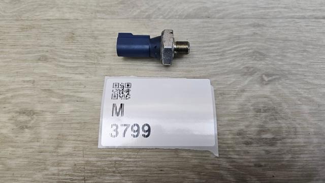 Датчик давления масла двигателя 04E919081A VAG