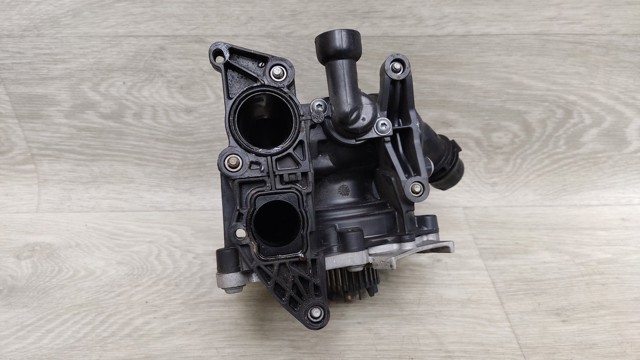 06K121111P Помпа купить Ирпень