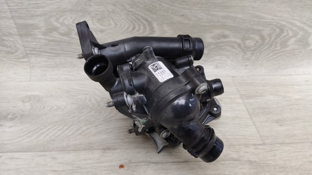 VAG 06K121111P Помпа водяная (насос) охлаждения в наличии Львов