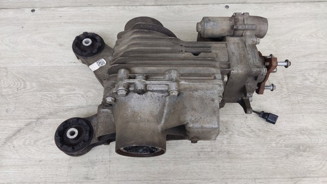 VAG 0AY525010N Редуктор задний в наличии Полтава