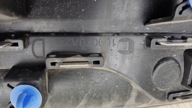 109079A2 RENAULT купить в Черновцы