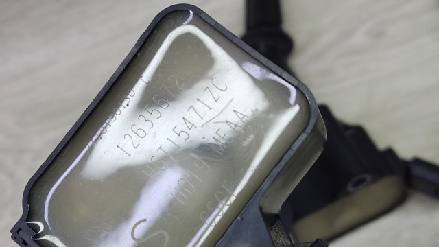 Катушка зажигания 12635672 GM