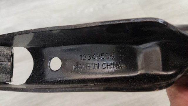 Ключ балонный 13348506 GM