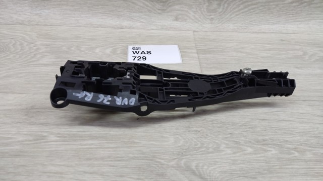 Держатель наружной ручки двери, задней правой 13505889 OPEL