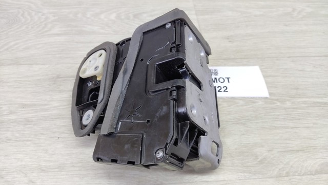 GM 13533615 Замок передней правой двери в наличии Львов