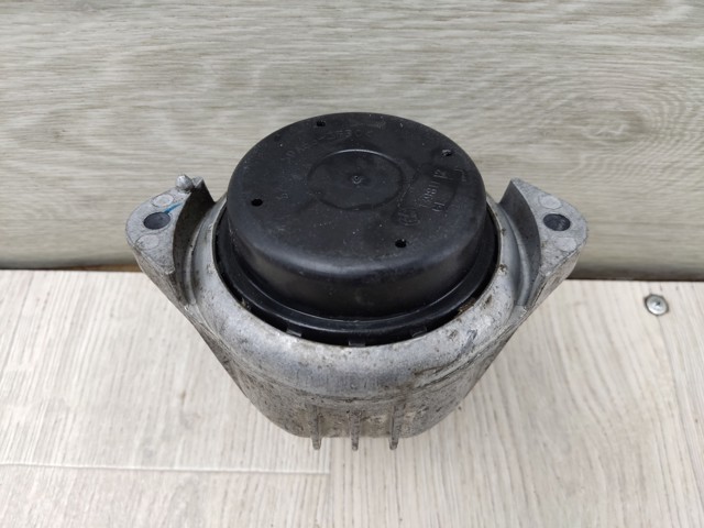 13981112 BMW Кронштейн подушки (опоры) двигателя левой купить в Черновцы