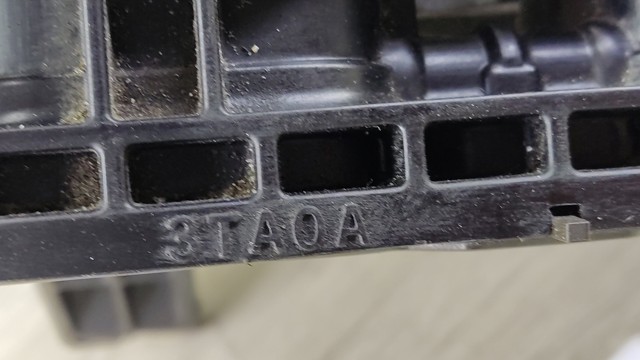 Коллектор впускной 140013TA0A NISSAN