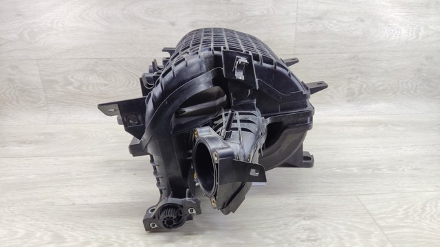 140013TA0A NISSAN Впускной коллектор купить в Житомир