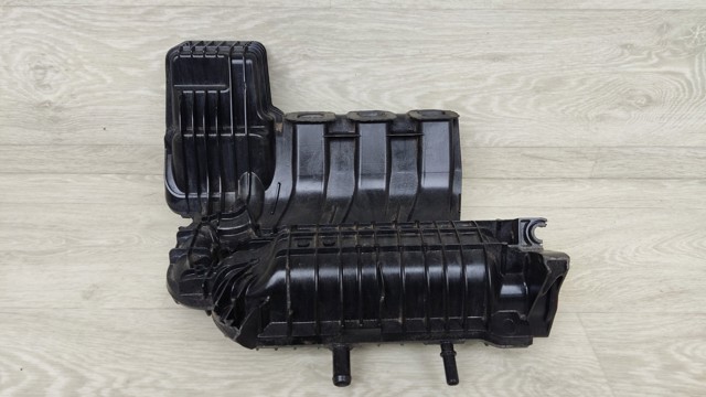140032417R RENAULT Впускной коллектор купить в Тернополь