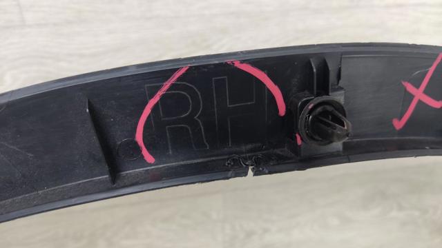149418600C TESLA Расширитель (накладка) арки переднего крыла правый купить в Чернигов