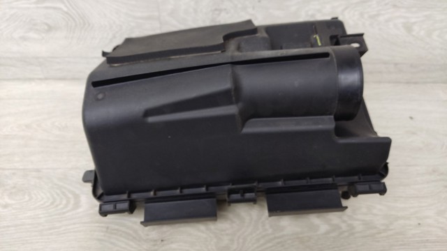 165005NA3A NISSAN Корпус фильтра купить в Ужгород