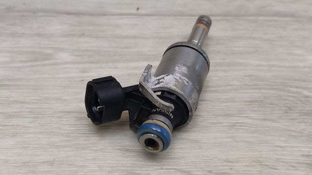 Форсунка впрыска топлива 166001VA0C NISSAN