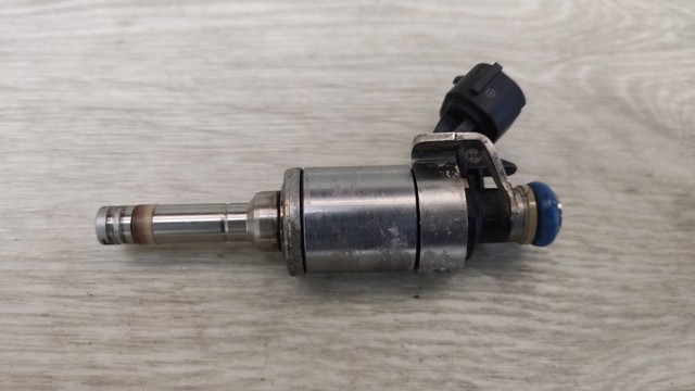 166001VA0C NISSAN Топливные форсунки купить в Киев