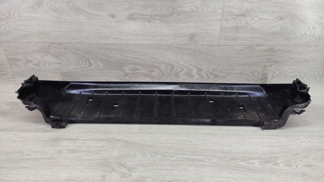 17117795909 BMW Суппорт радиатора нижний купить в Чернигов