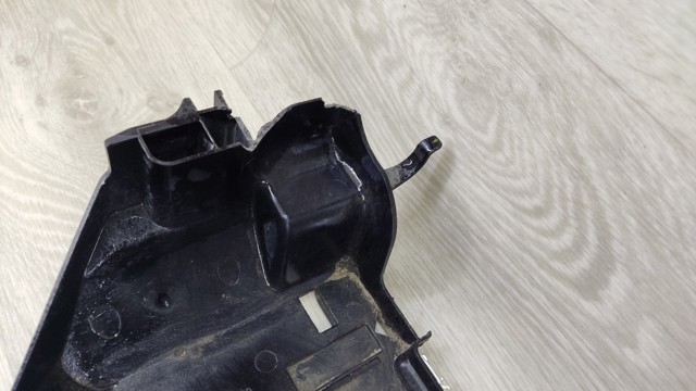 17117795909 BMW Суппорт радиатора нижний купить в Кривой Рог