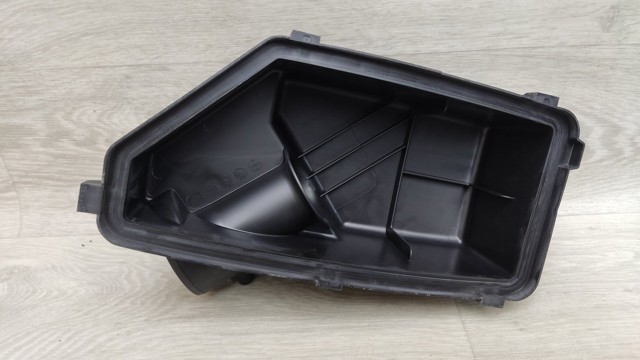 HONDA 172106L2A01 Корпус воздушного фильтра, верхняя часть в наличии Полтава