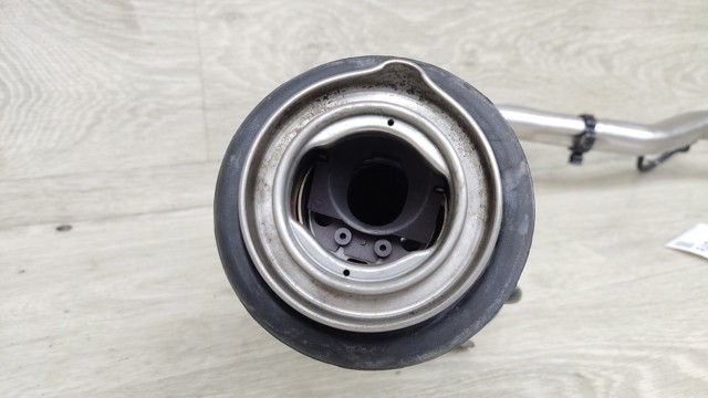 172215DC0B NISSAN Горловина топливного бака купить в Черновцы
