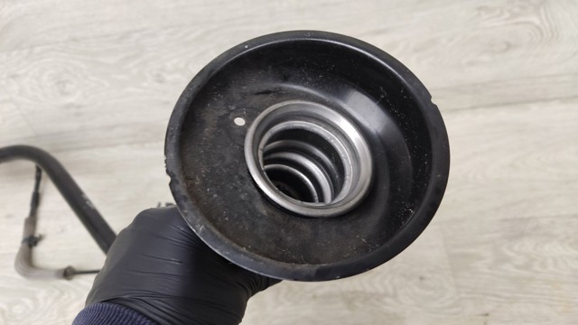 172215NA0A NISSAN Заливная горловина топливного бака купить в Сумы