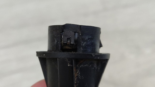 Отбойник крышки багажника 1737920834 HYUNDAI