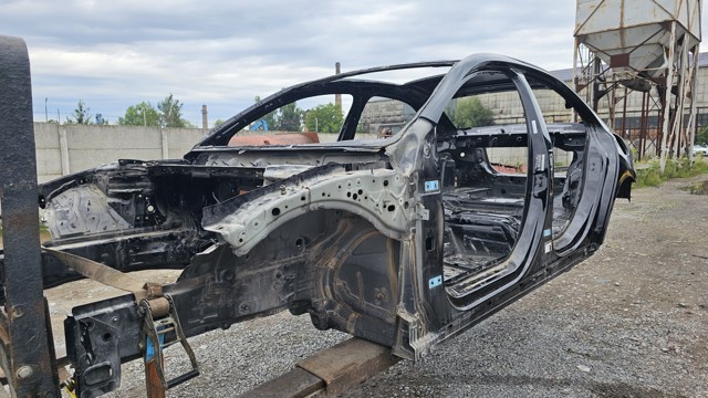 A1776201002 MERCEDES Лонжерон рамы передний правый купить в Полтава