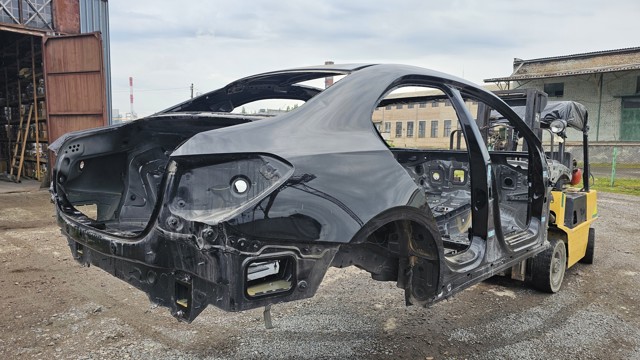 MERCEDES A1776201002 Лонжерон рамы передний правый в наличии Каменское