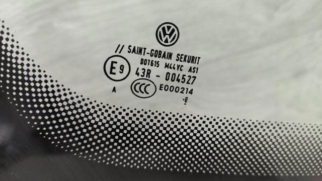 VAG 17A845011ACNVB Лобовое стекло в наличии Запорожье