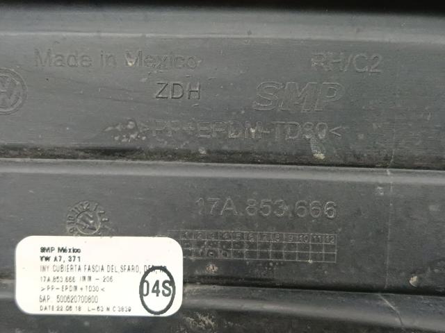 Заглушка противотуманки передней правой 17A8536669B9 VAG