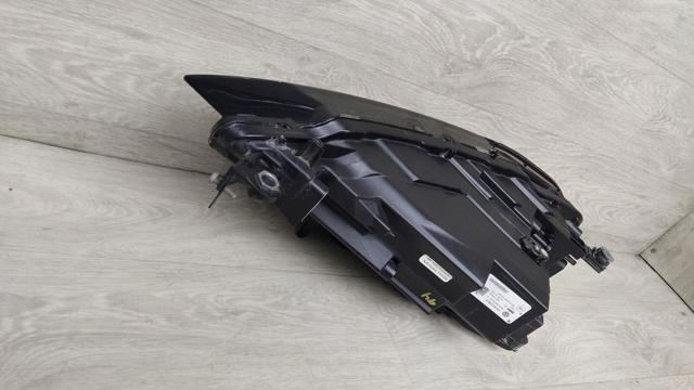 VAG 17A941036A Фара правая в наличии Хмельницкий